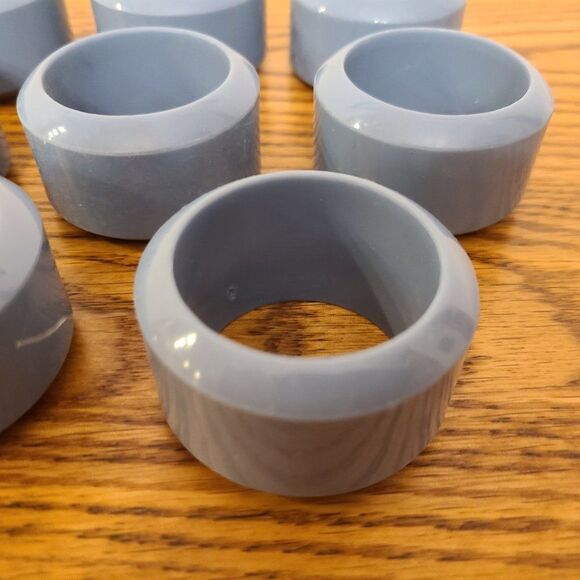 Round Plastic Napkin Rings Set of Eight Country Blue 60s-70s Retro Vintage - Picture 3 of 6